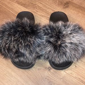 Real fox fur slides